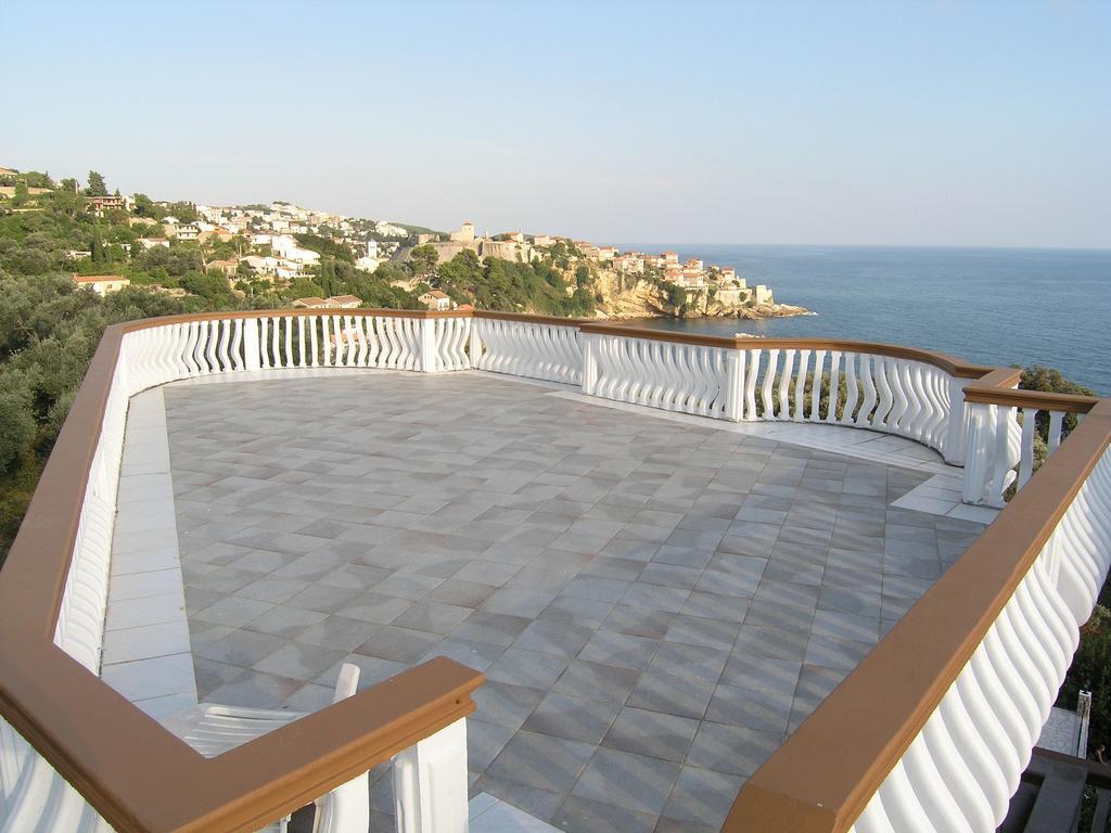 Apartments & Rooms Villa Anastasija Улцинь Экстерьер фото
